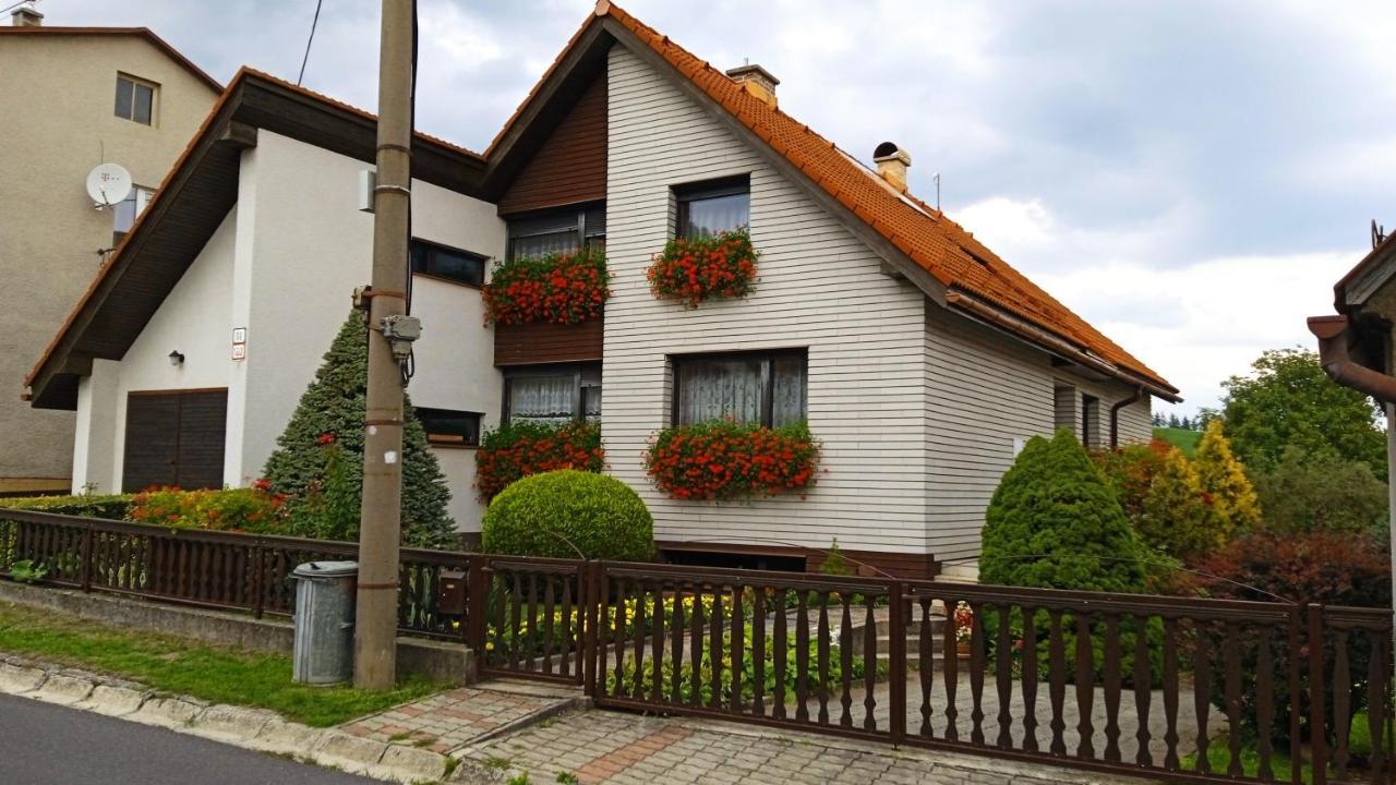 Apartman 6 Km Od Centra Banskej Bystrice Банска-Бистрица Экстерьер фото